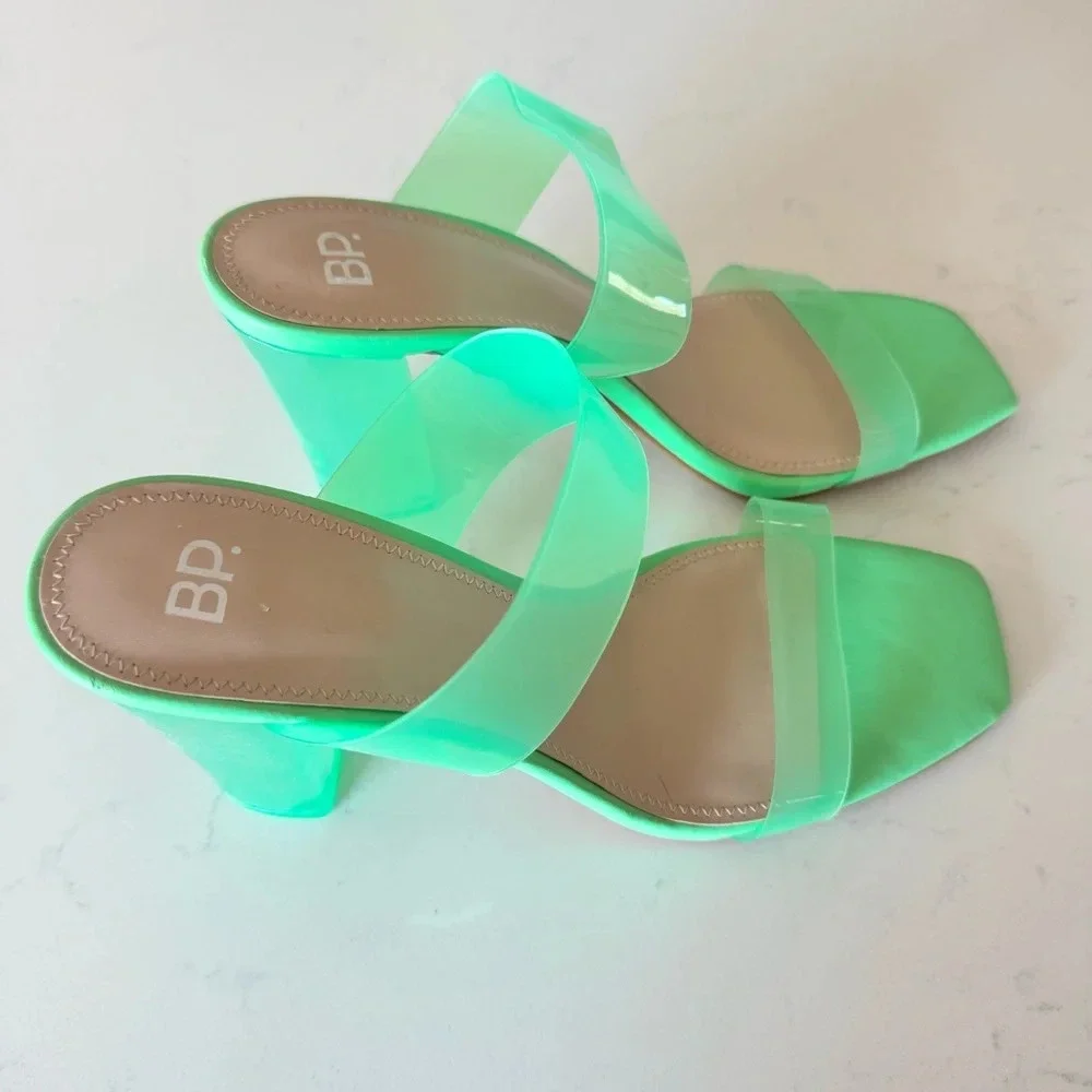 BP. Nola sandal in green size: 9